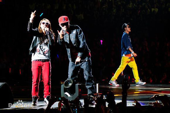 姚中仁(MC Hotdog)2013.8.3台北小巨蛋演唱会图册