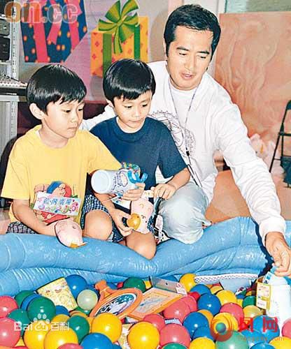 邓梓峰(Patrick Dunn)最新剧照