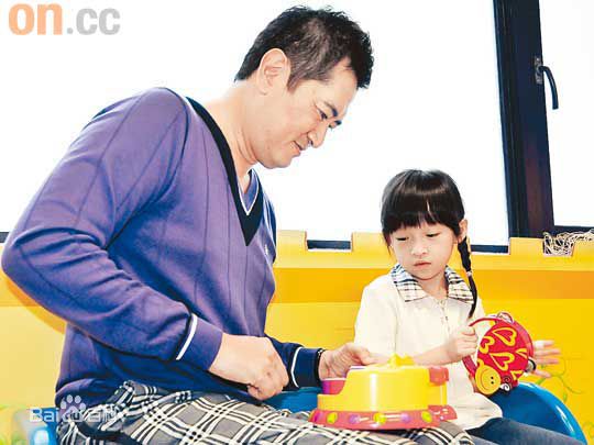 邓梓峰(Patrick Dunn)生活照性感图片图集