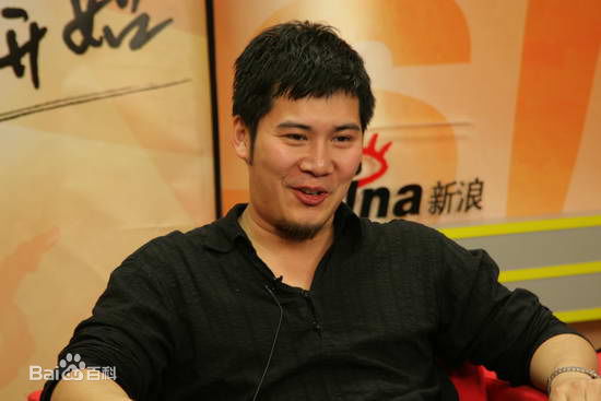 张隽溢出席活动性感图片壁纸