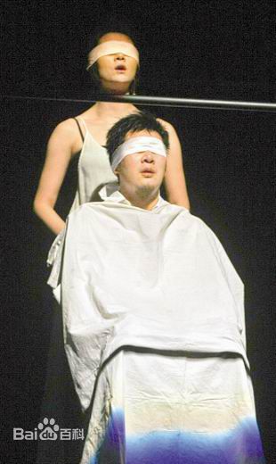 张隽溢演出照性感图片图集