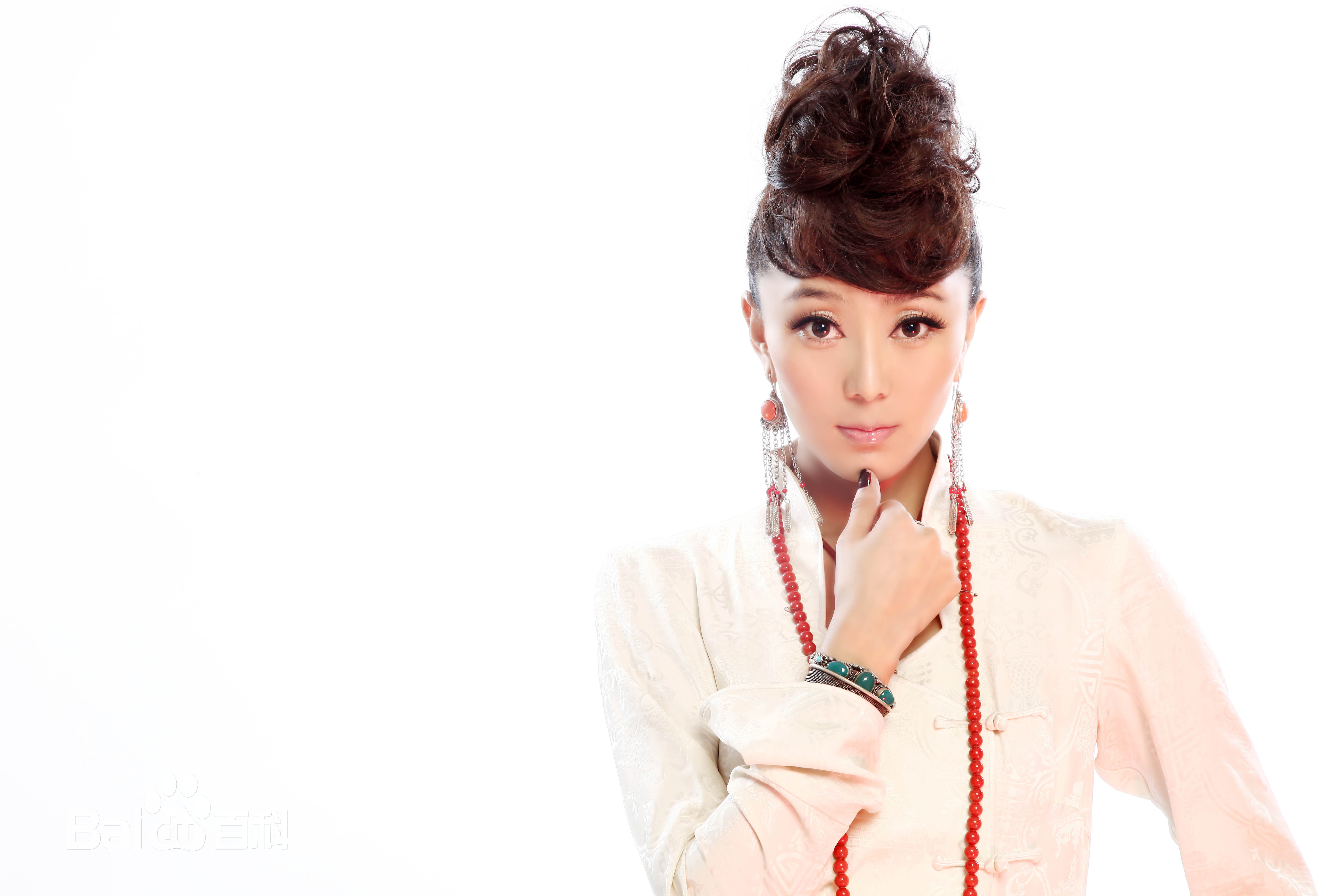 尕让卓玛前后照片