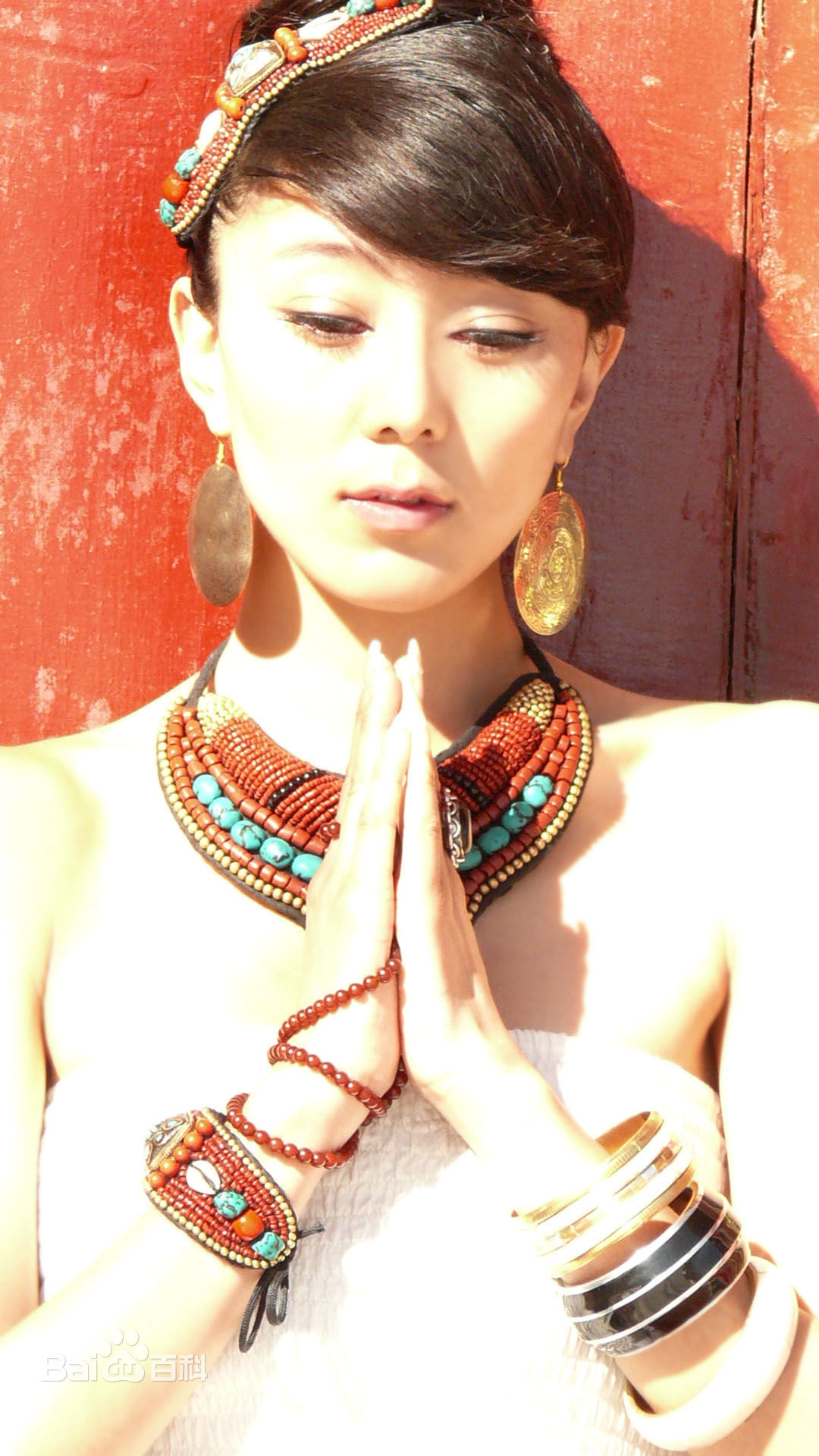 尕让卓玛前后照片