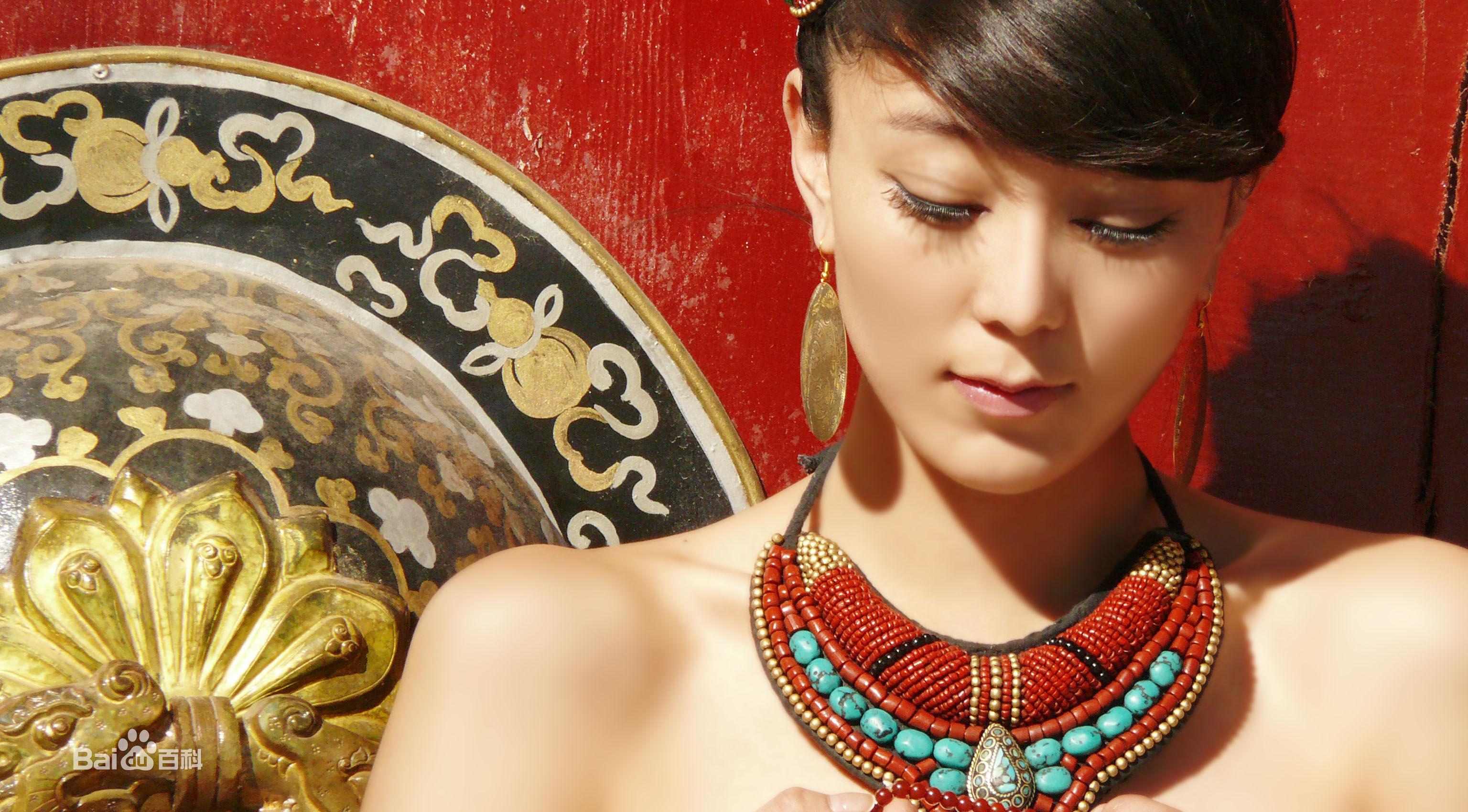 尕让卓玛前后照片