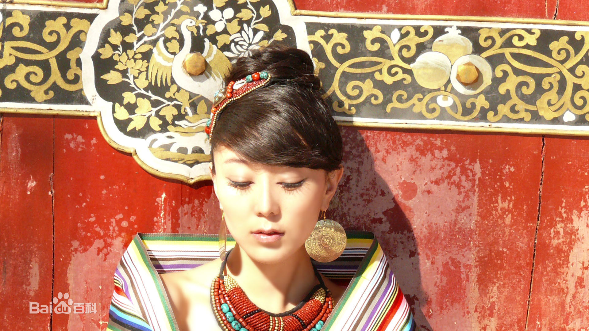 尕让卓玛前后照片