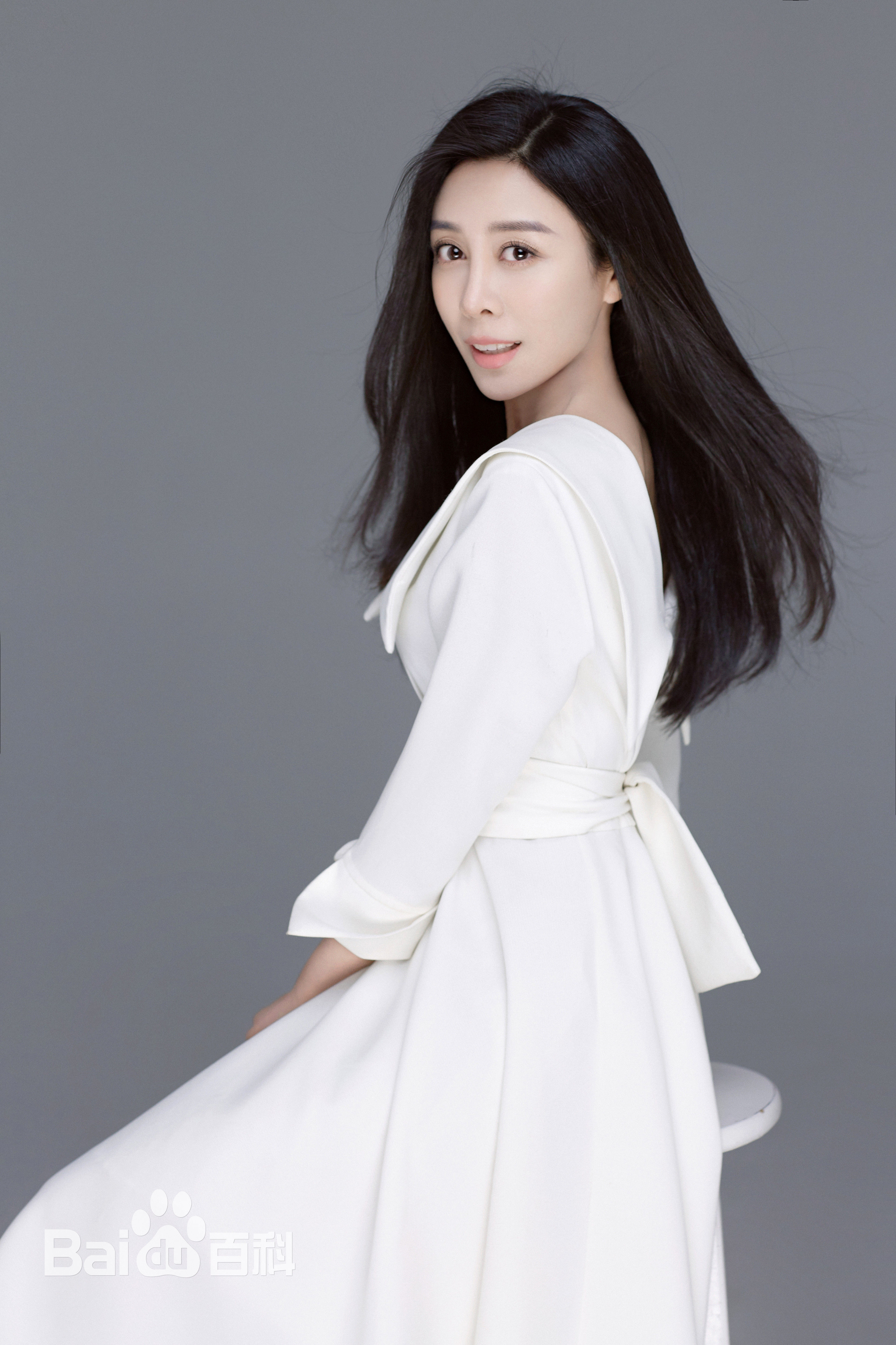 贾媛媛(YOLANDA JIA;JIAYUANYUAN)最新壁纸