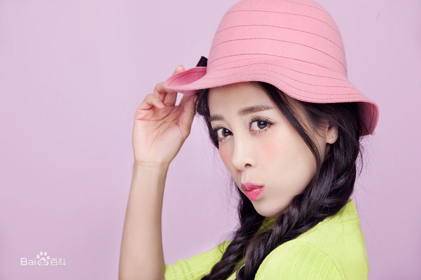 贾媛媛(YOLANDA JIA;JIAYUANYUAN)最新壁纸