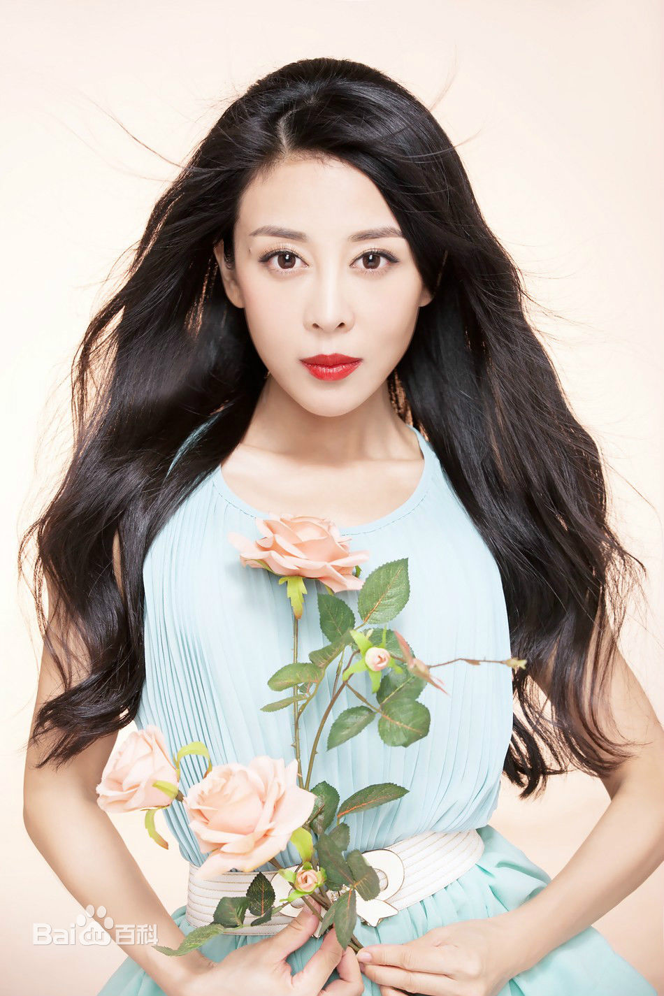 贾媛媛(YOLANDA JIA;JIAYUANYUAN)最新壁纸