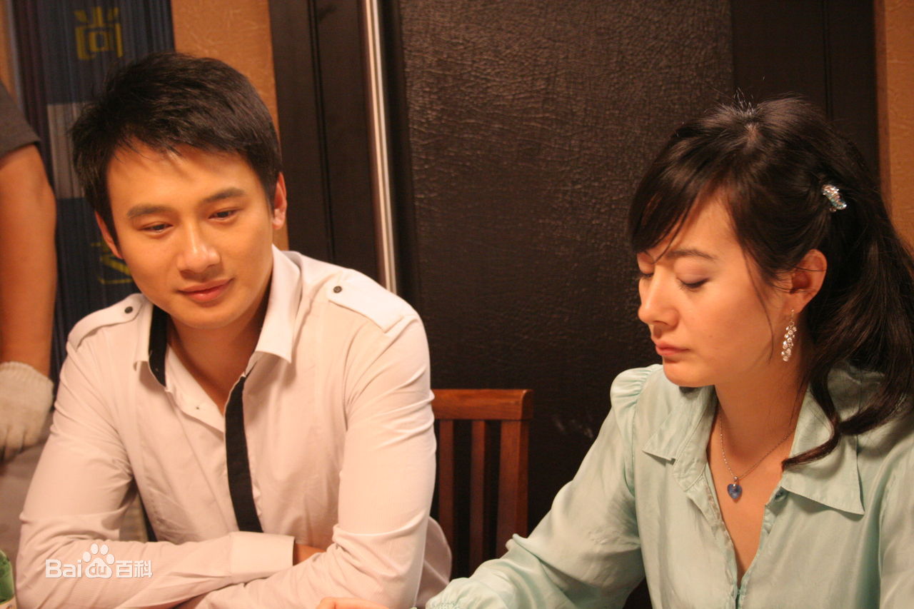 李佑伟生日拍摄前后照片