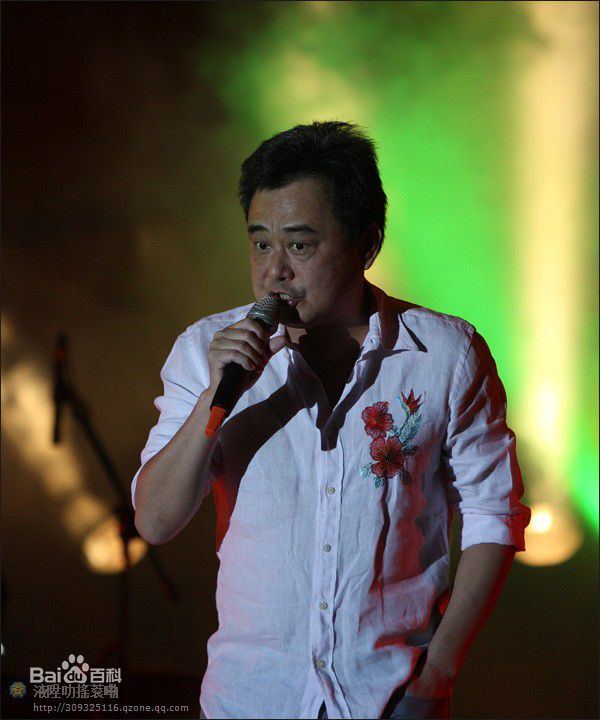 陈升(Bobby Chen)表演前后照片