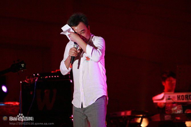 陈升(Bobby Chen)表演前后照片