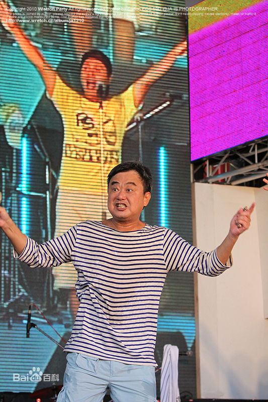 陈升(Bobby Chen)20101003八仙乐园演出照片素颜照相册