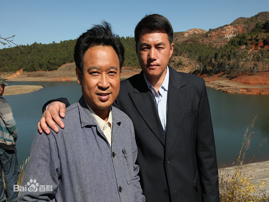 梁春书和他们在一起前后照片