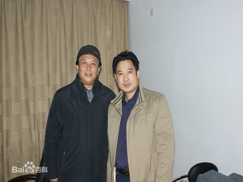 梁春书和他们在一起前后照片