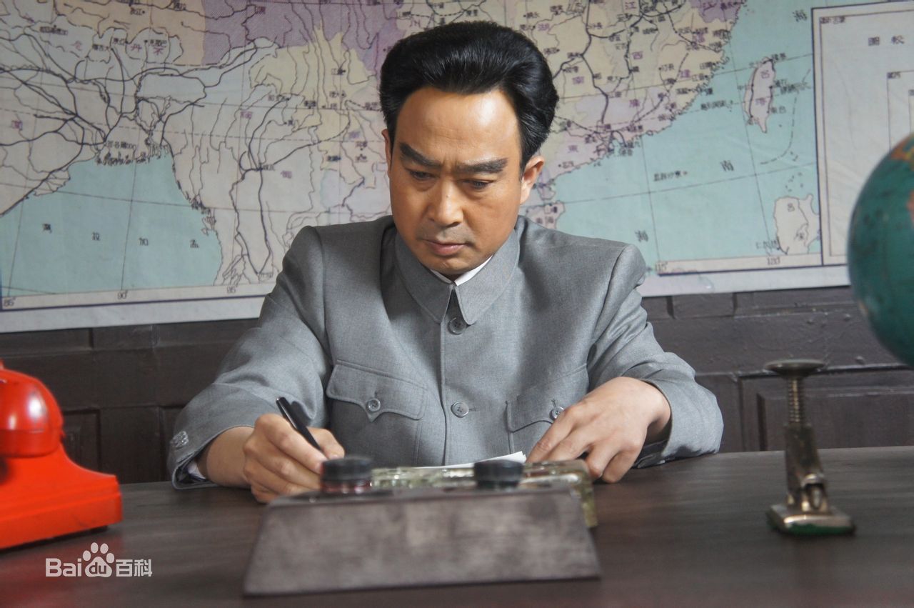 梁春书前后照片