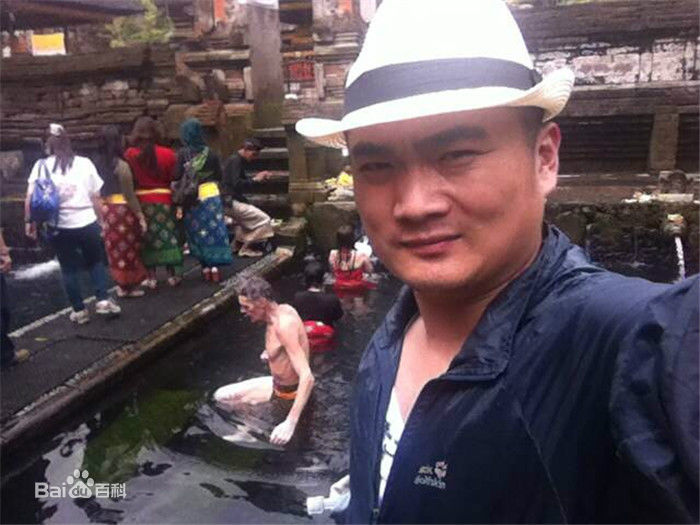 马洪文.前后照片