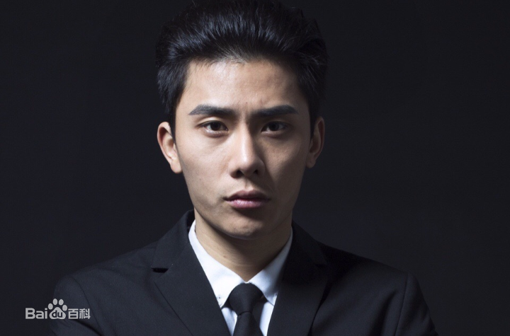 高清李硕(Lucas)图片