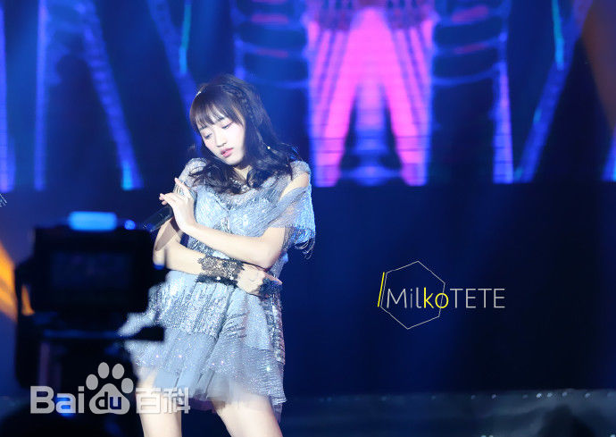 黄婷婷(Kotete)舞台表演性感图片图集