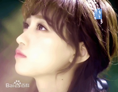 高清黄婷婷(Kotete)在《夜蝶》MV截图中的图集