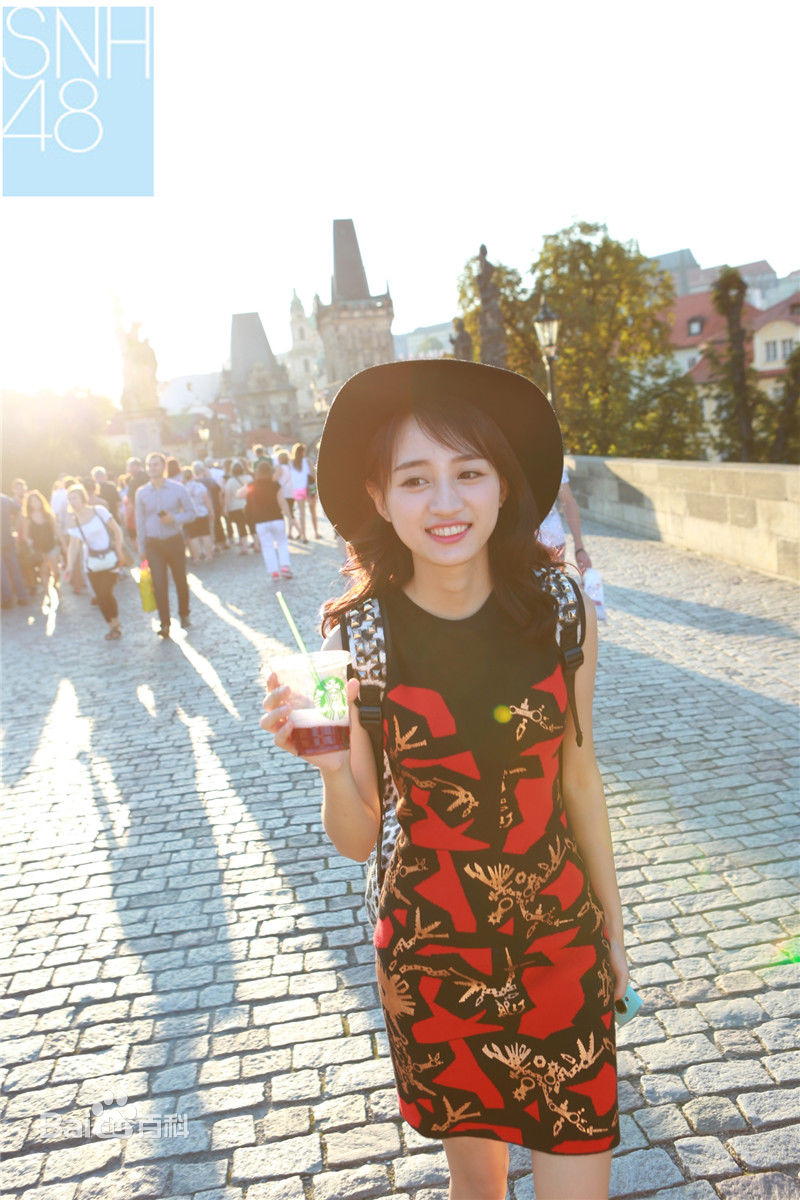 黄婷婷(Kotete)时尚大片前后照片