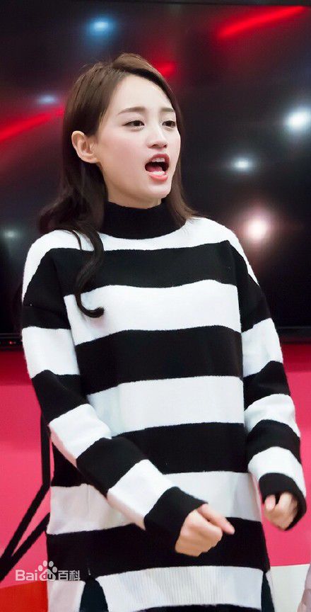 黄婷婷(Kotete)冷餐会素颜照相册