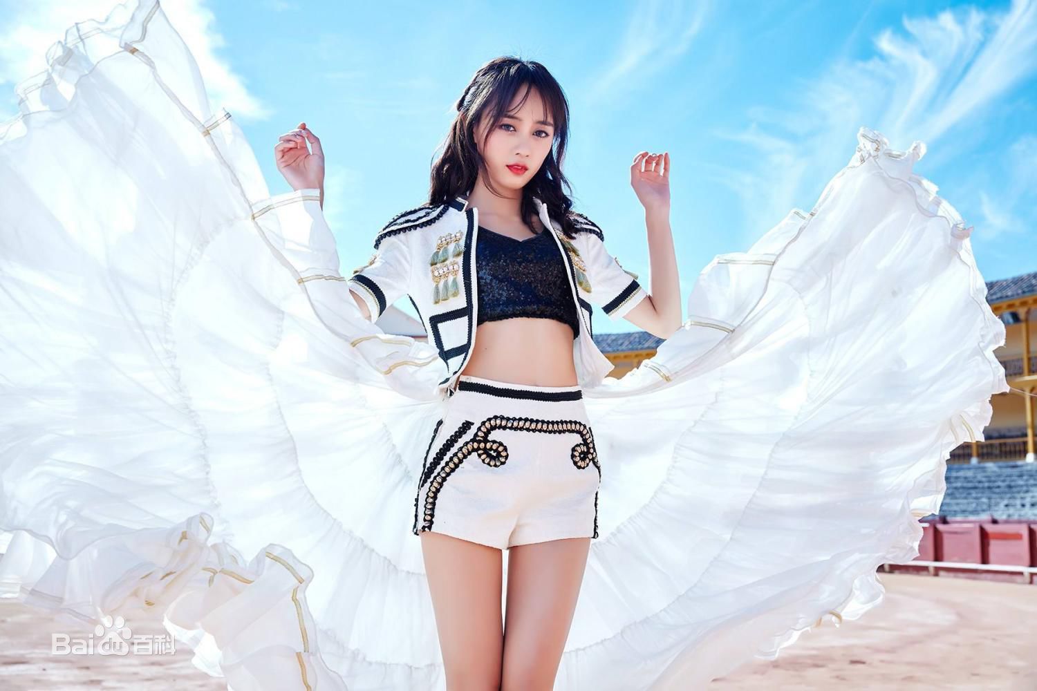 黄婷婷(Kotete)概述图册素颜照相册