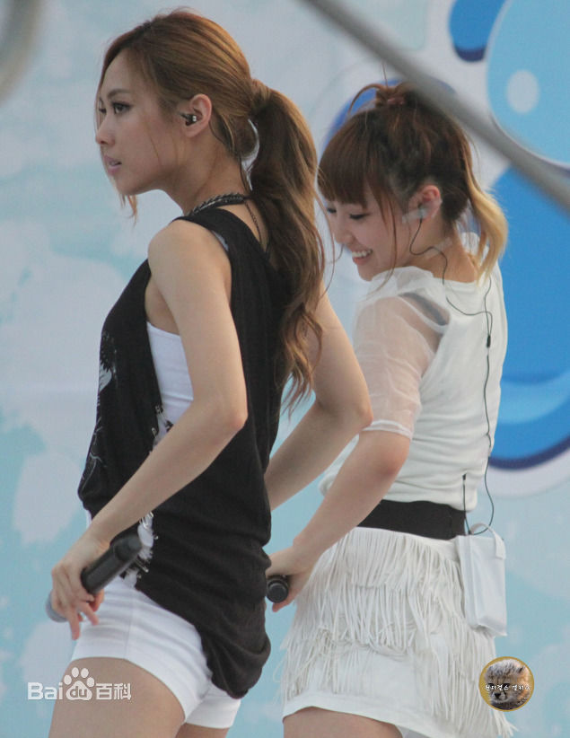 王霏霏(Fei)现场图片生活照