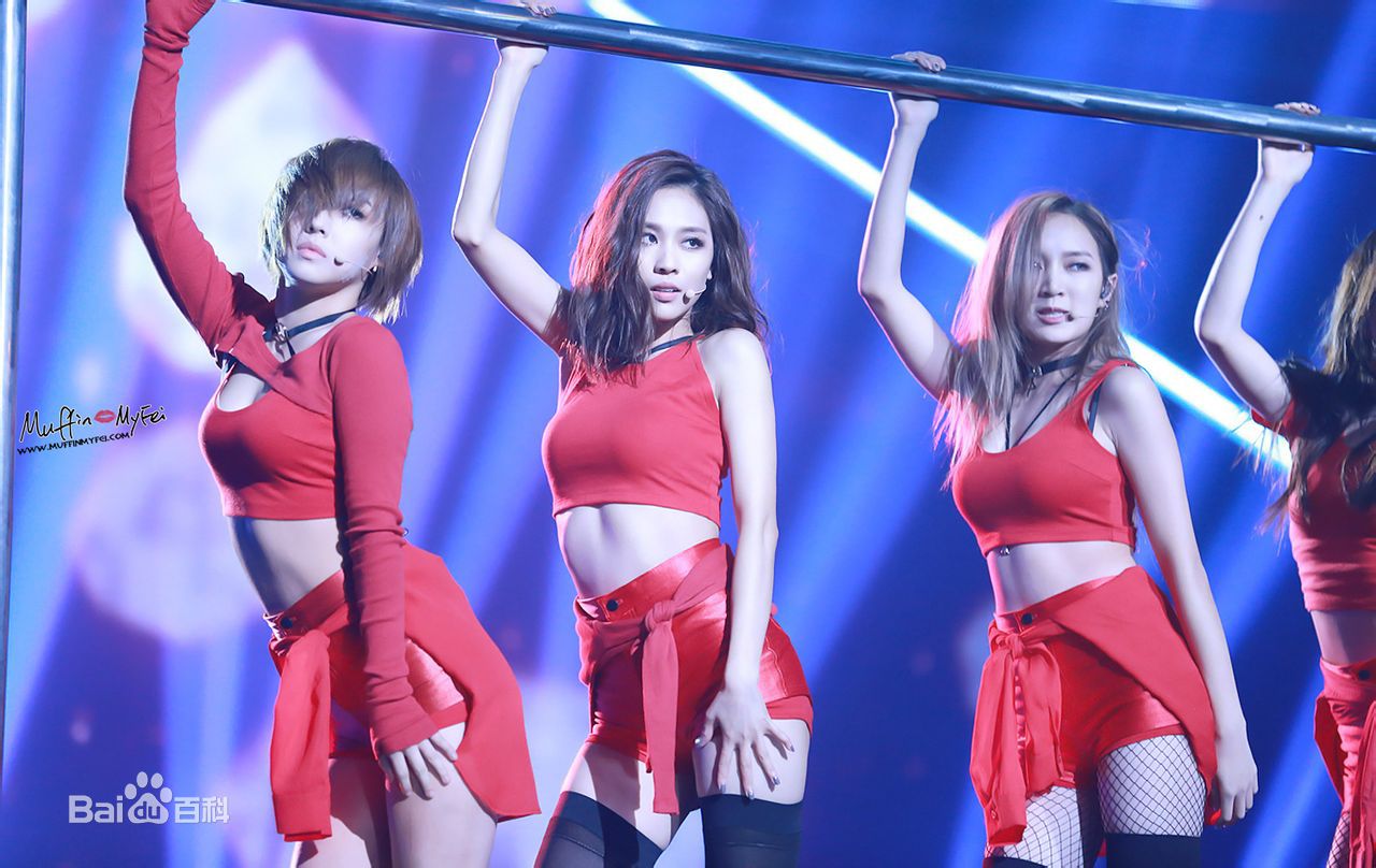 王霏霏(Fei)现场图片生活照