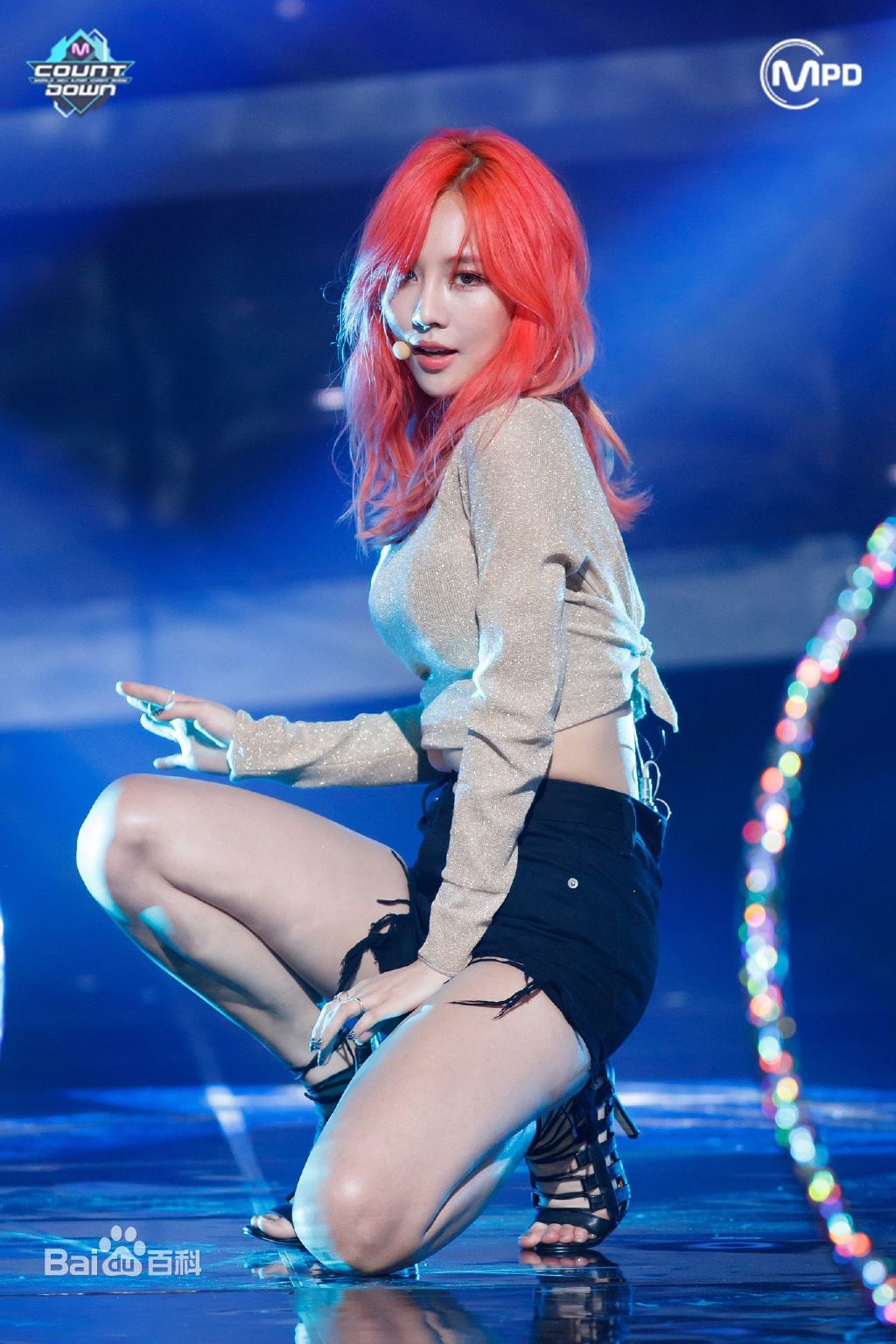 王霏霏(Fei)现场图片生活照