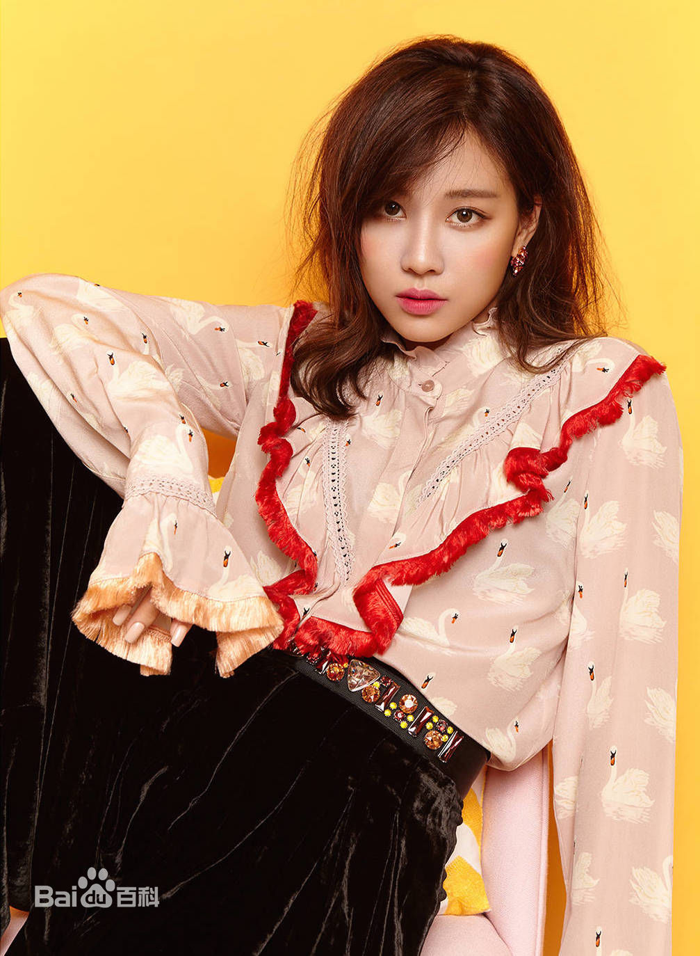 王霏霏(Fei)最新杂志图集