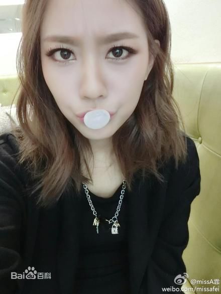 王霏霏(Fei)生活照前后照片