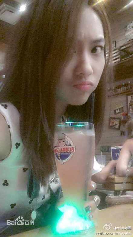 王霏霏(Fei)生活照前后照片