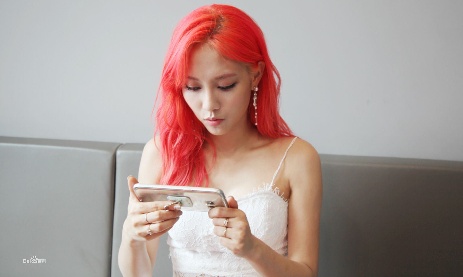 王霏霏(Fei)生活照前后照片