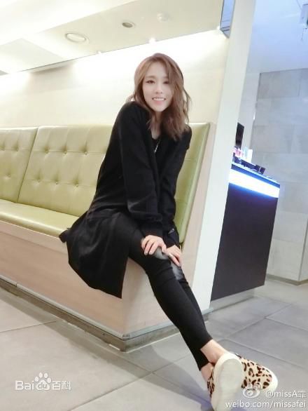 王霏霏(Fei)生活照前后照片