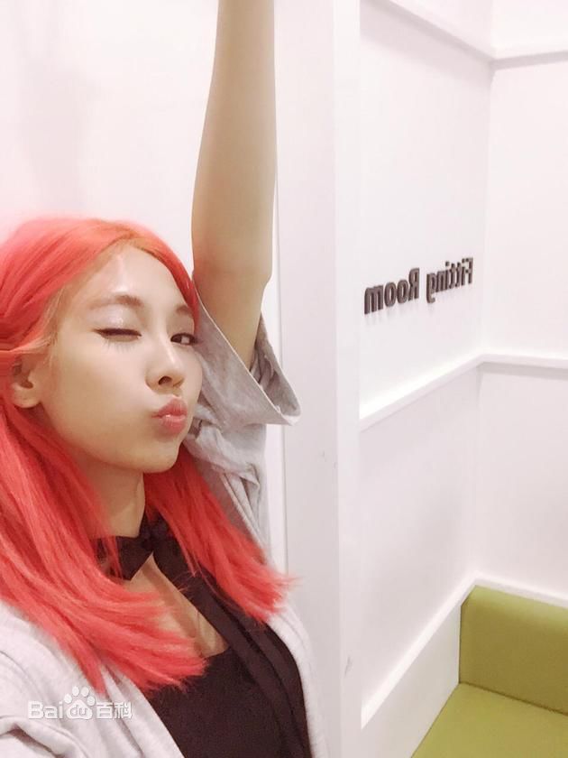 王霏霏(Fei)生活照前后照片