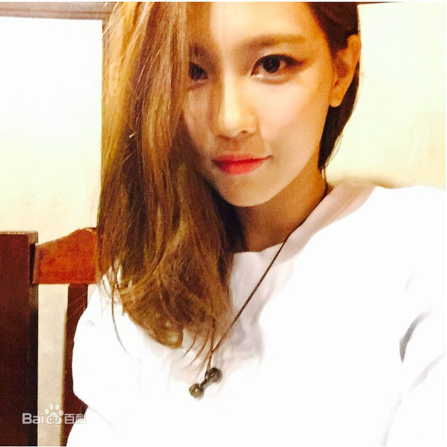 王霏霏(Fei)生活照前后照片