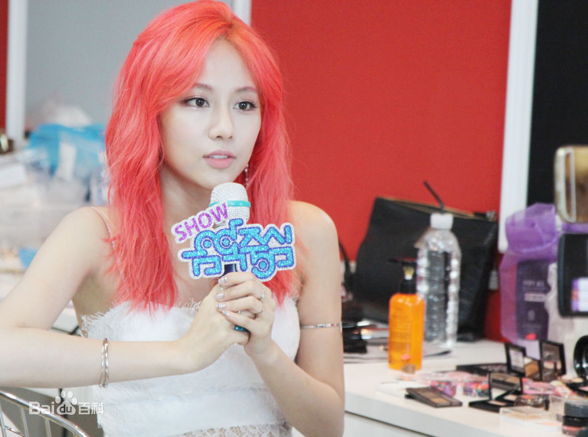 王霏霏(Fei)生活照前后照片