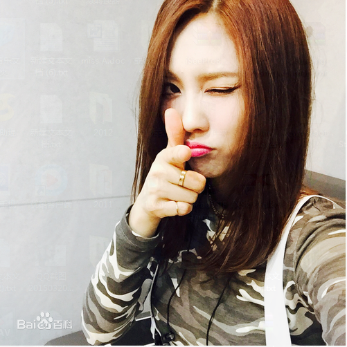 王霏霏(Fei)生活照前后照片