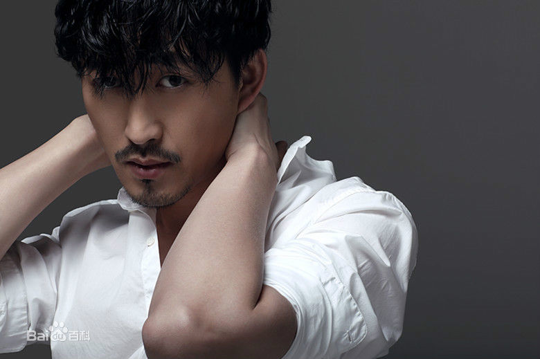 最新孙晨耀性感图片