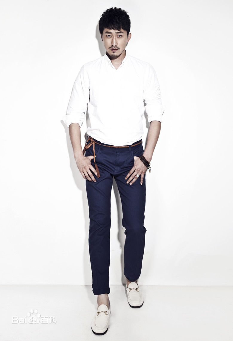 最新孙晨耀性感图片