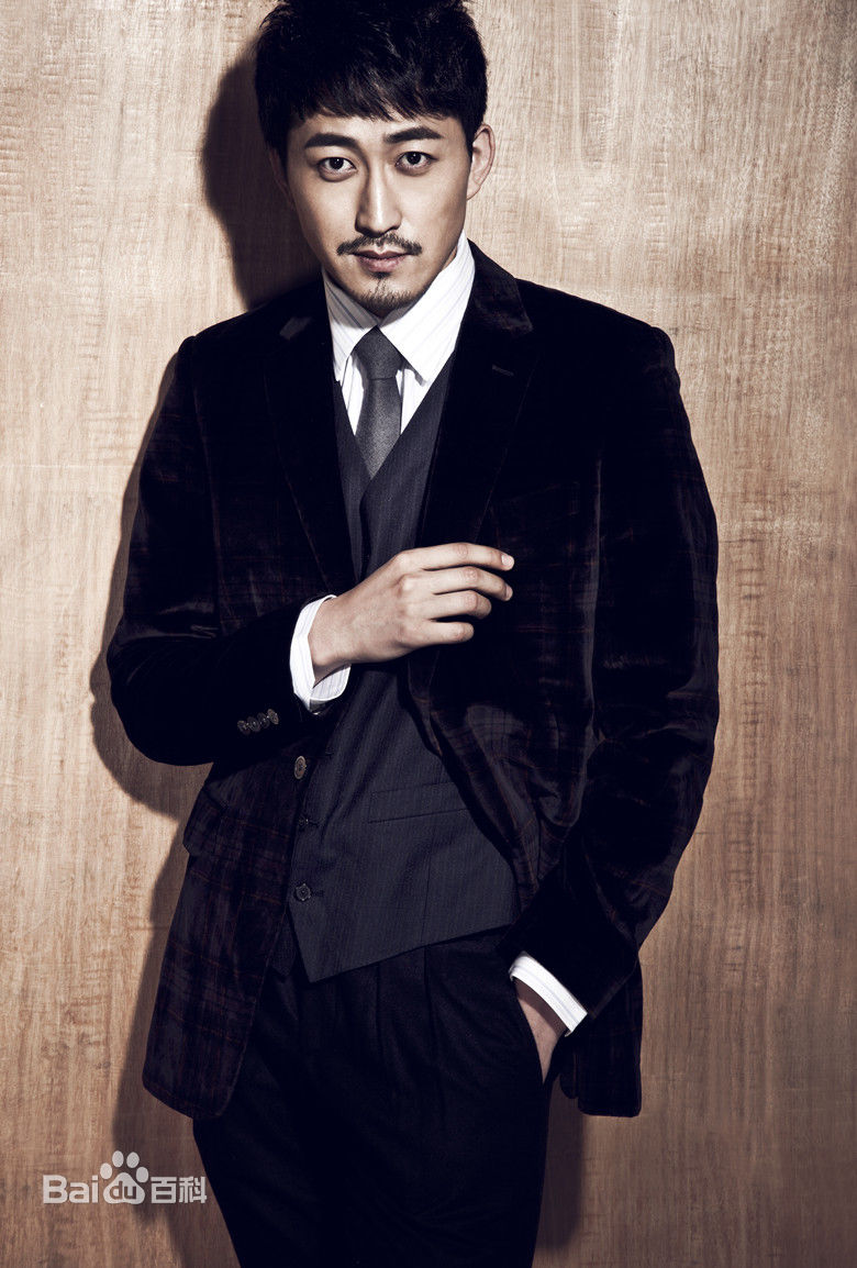 最新孙晨耀性感图片