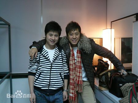 伊扬现场照片素颜照相册