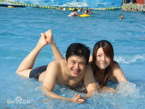 伊扬现场照片素颜照相册