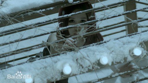 高清许艺娜(Nana)在《等你一句话》MV中的图集