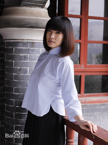 莫龙丹(Eleven)《青春作伴》高清剧照