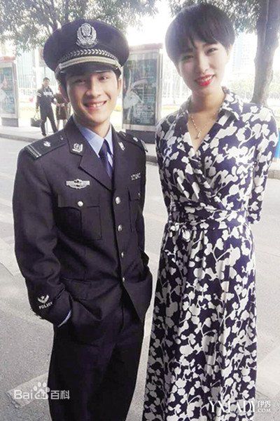 最新莫龙丹(Eleven)性感图片