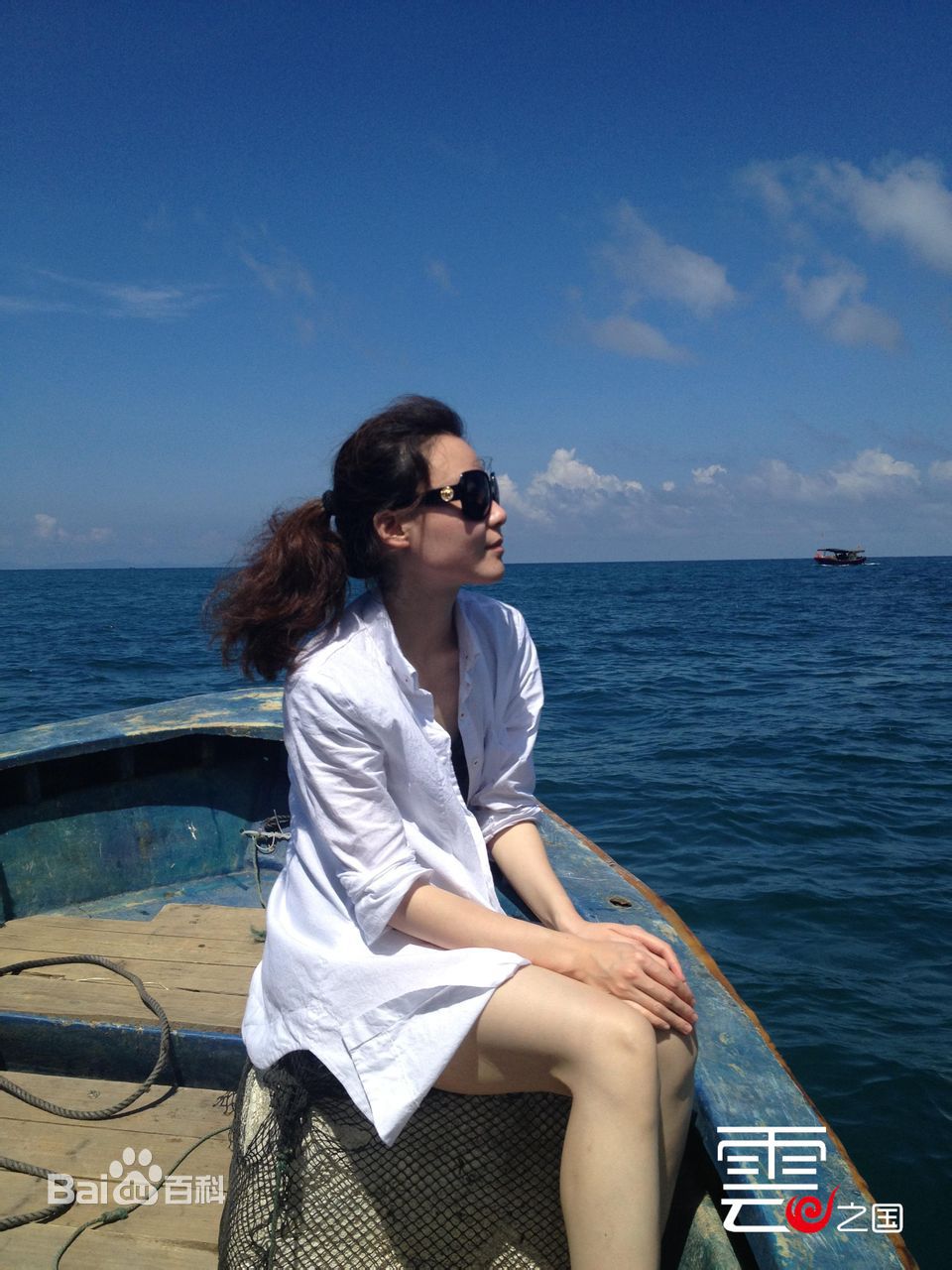 最新王鸣飞(Fay)在电影《梦幻岛》（曾用名《海澜》）中的图集