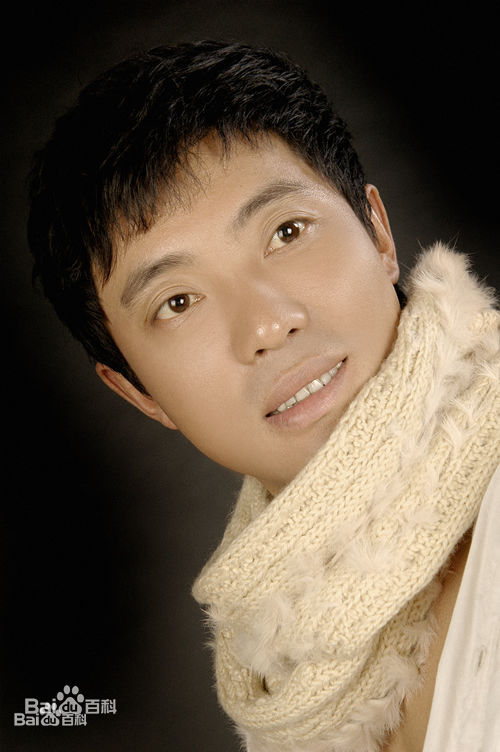 黑龙2018演唱会生活照