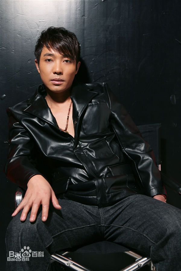 黑龙2018演唱会生活照