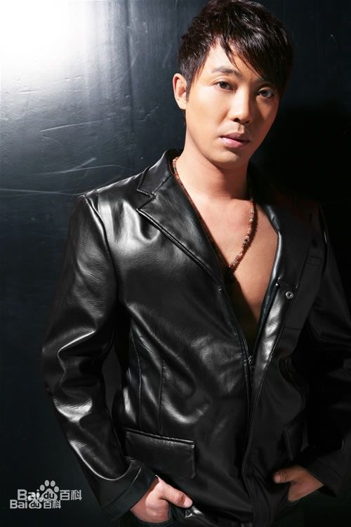 黑龙2018演唱会生活照